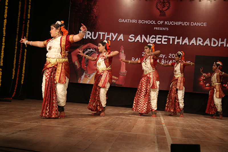 Kuchipudi Dance